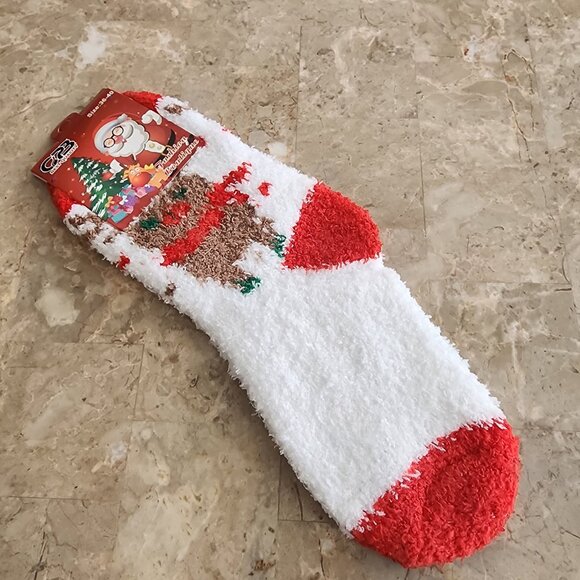 Women's Colorful Christmas Fluffy Socks (2pk) - Picture 3 of 6